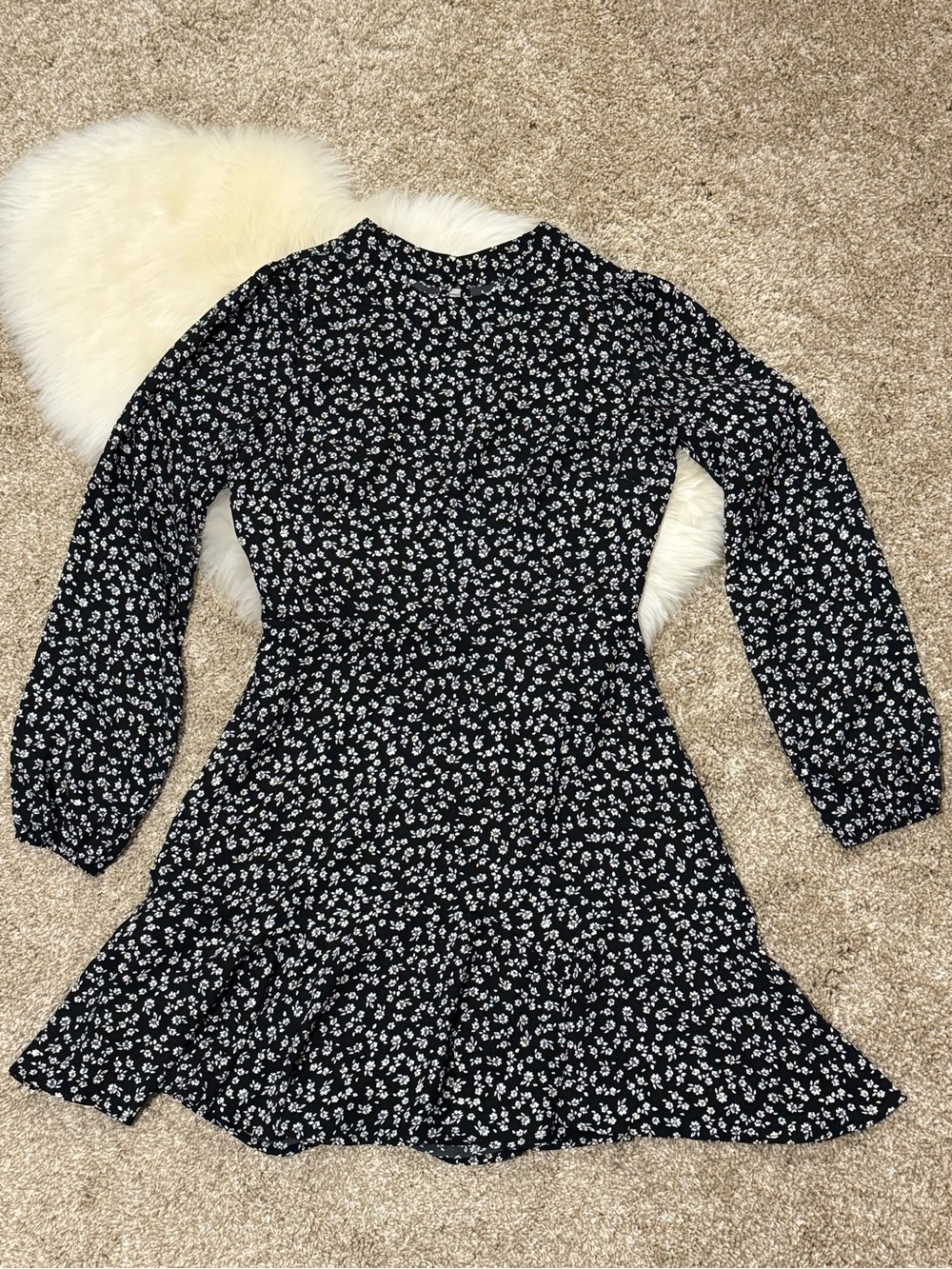ROW A Women’s Black White Mini Floral Long-Sleeve Ruffle-Hem Dress Size S